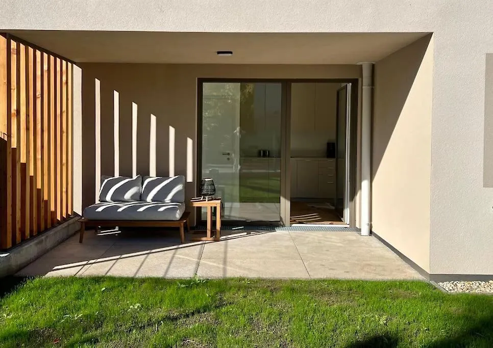 Modern Studio Gardenia_Gartenwohnung Alte Donau Vienna 0*,  Austria